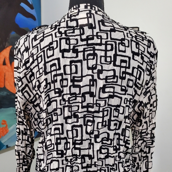 Allison Taylor Ruffle Blouse Women Black White Geometric Print V-Neck Career Off - Picture 4 of 9